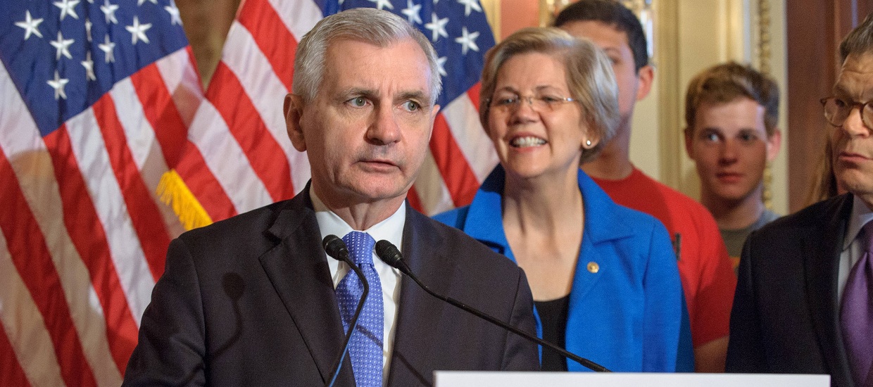 Senators Introduce Budget Amendment to Let Students Refinance Crushing Student Loan Debt
